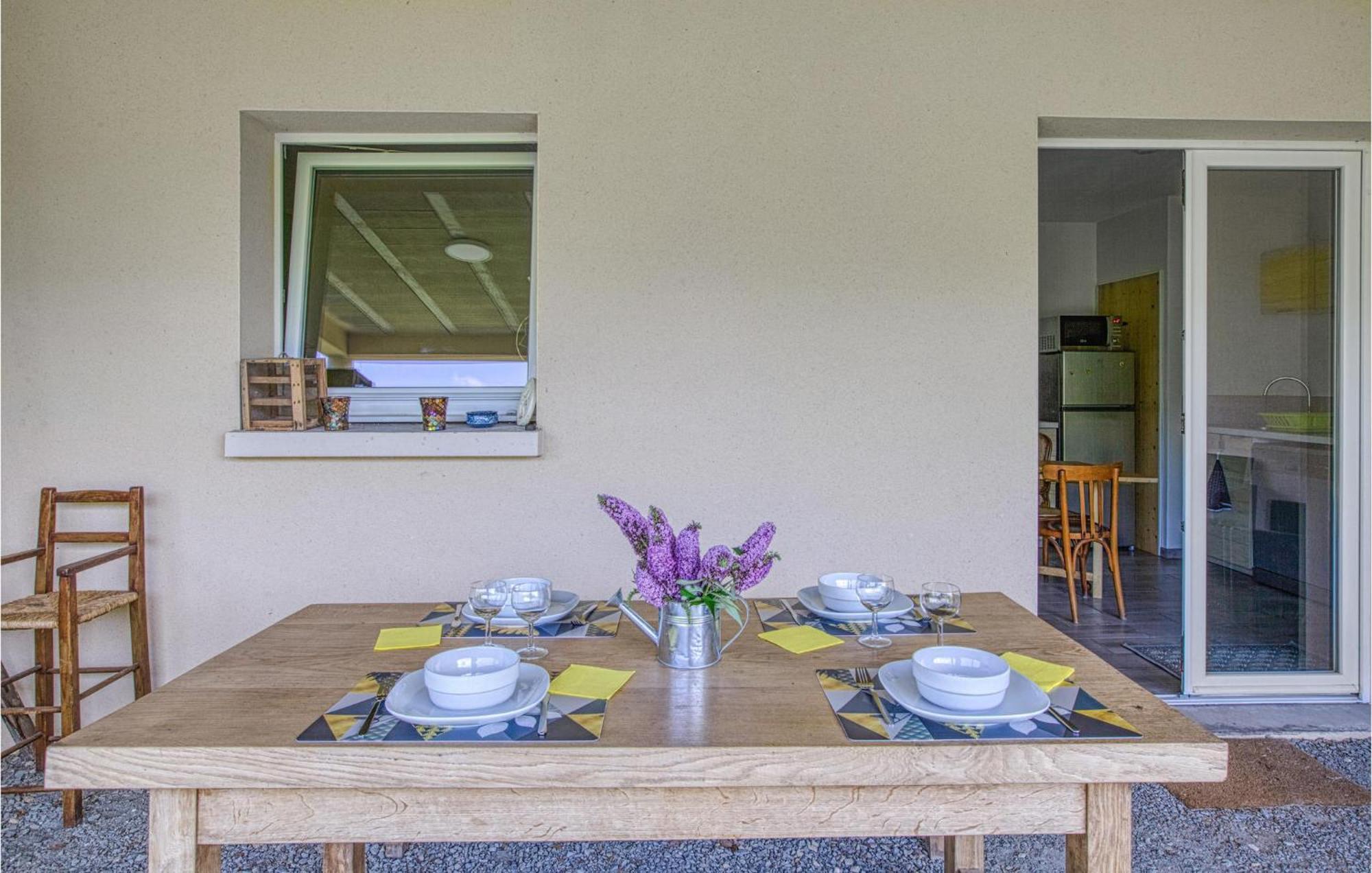 2 Bedroom Lovely Apartment In Conques-En-Rouergue Eksteriør bilde