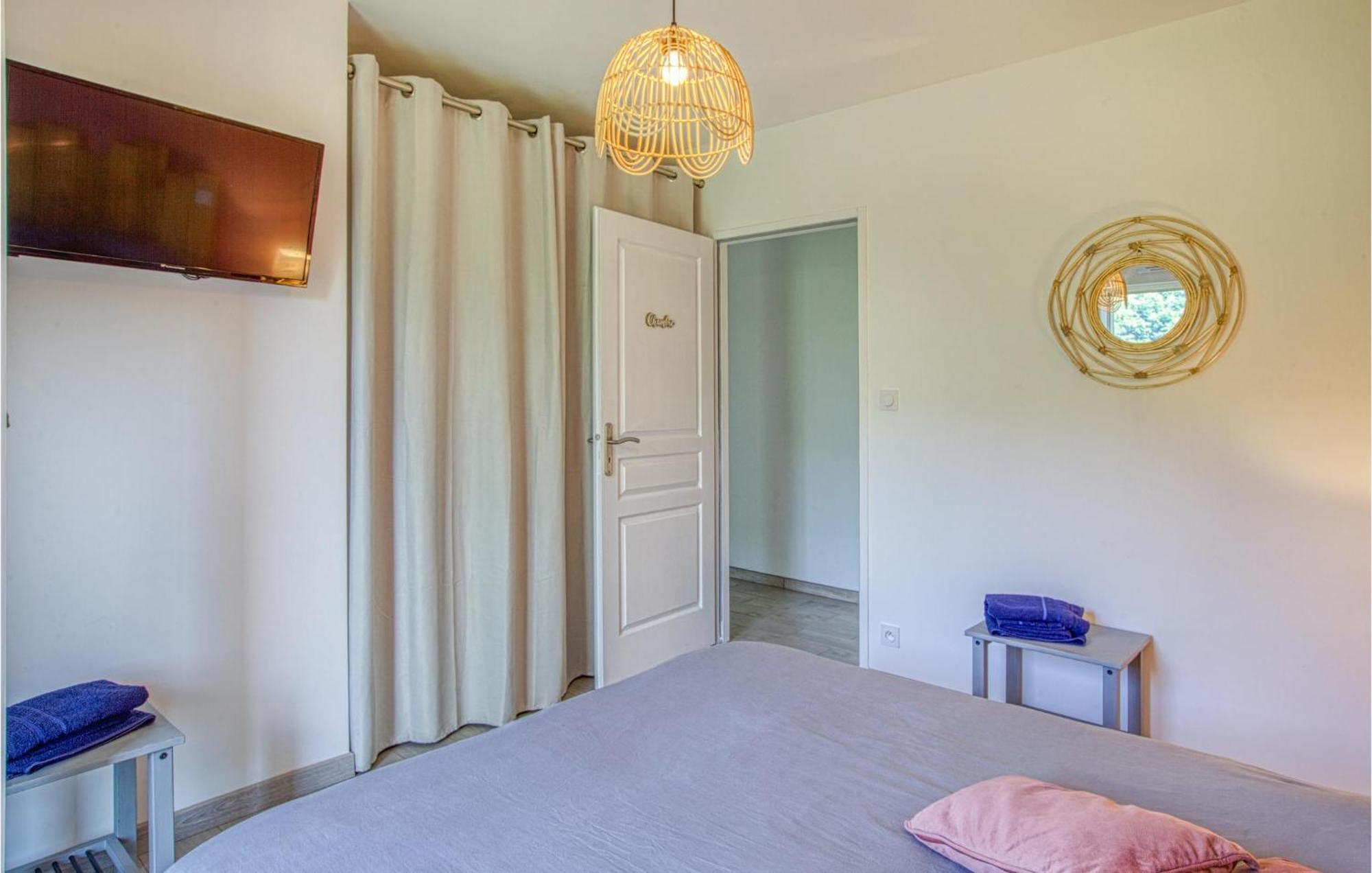 2 Bedroom Lovely Apartment In Conques-En-Rouergue Eksteriør bilde